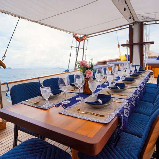 Dining Area 2