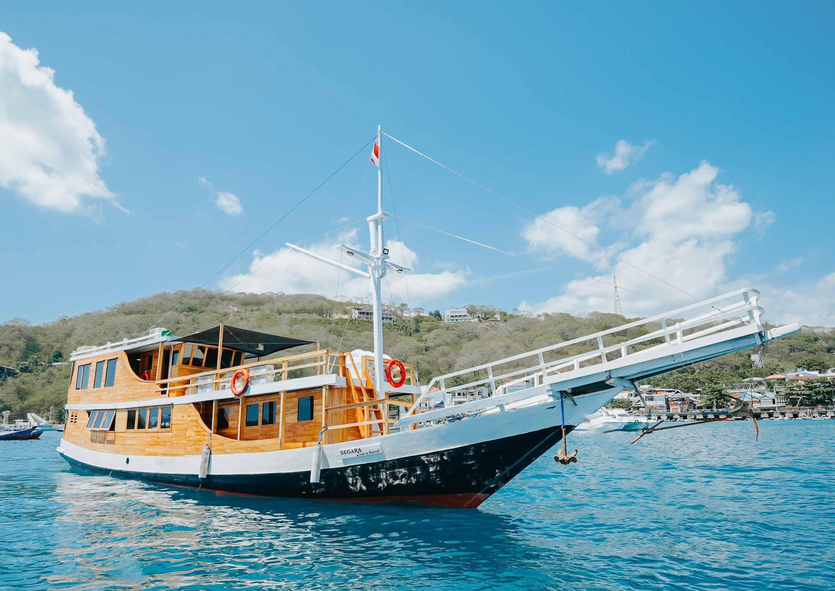 Open Trip Komodo 3D2N - Segara Liveaboard