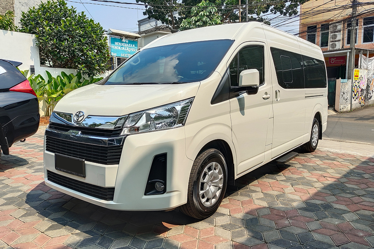 Hiace Premio